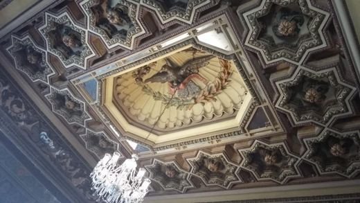 Ceiling with an eagle